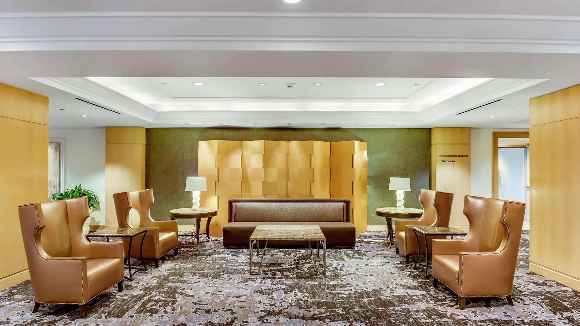 Hilton Los Angeles Airport 4*,