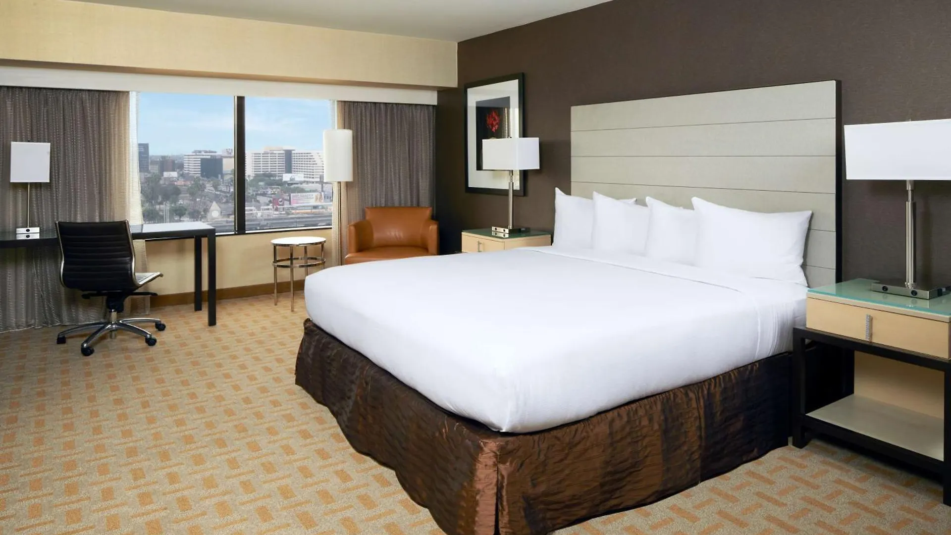 Hilton Los Angeles Airport